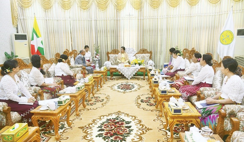 မြန်မာ နီပေါ