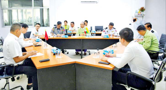 ပြည်ပနိုင်ငံသားများလဲပြောင်းနိုင်ရေး‌ဆောင်ရွက်