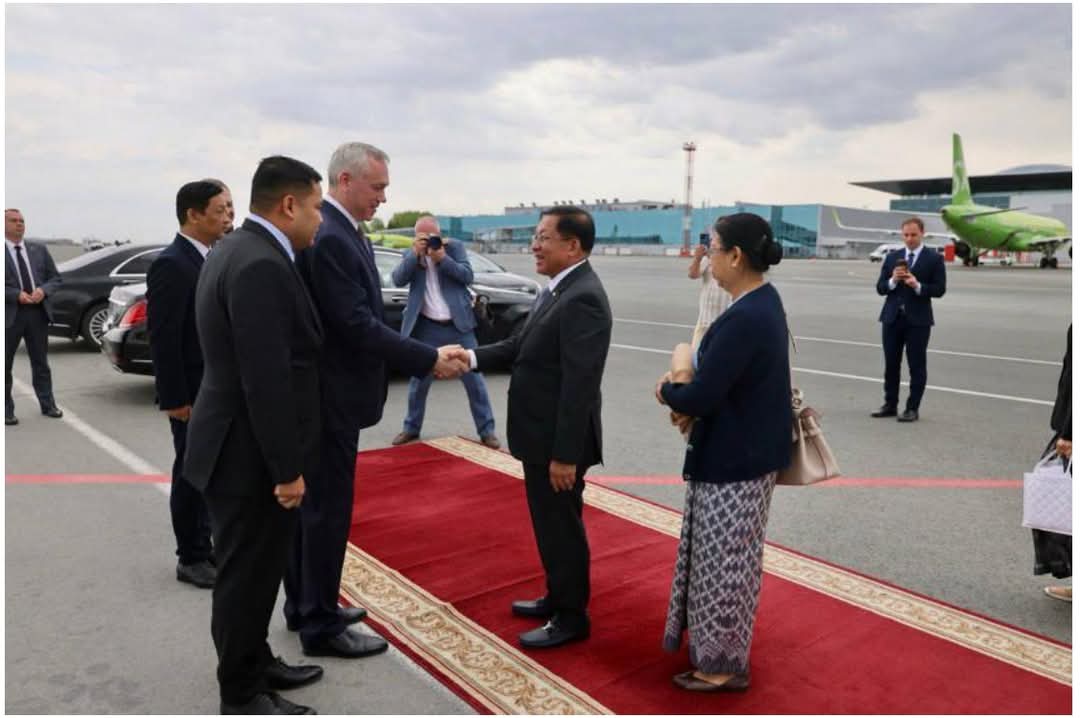 နိုင်ငံတော်စီမံအုပ်ချုပ်ရေးကောင်စီဥက္ကဋ္ဌ နိုင်ငံတော်ဝန်ကြီးချုပ် ဗိုလ်ချုပ်မှူးကြီး မင်းအောင်လှိုင်  ရုရှားဖက်ဒရေးရှင်းနိုင်ငံ နိုဗာစီဗစ်မြို့သို့ ရောက်ရှိ