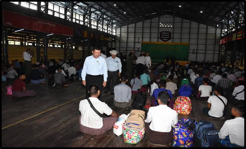 ပြည်သူ့စစ်မှုထမ်း
